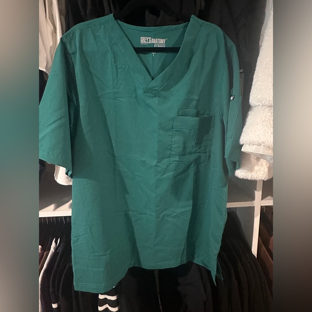 Grey's Anatomy Teal Men's Short Sleeve Shirt Scrub Top